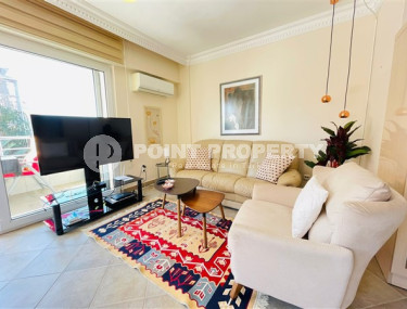 Furnished apartment 1+1, 70m², in a complex with a swimming pool 100m from the sea in Oba, Alanya.-id-2417-photo-2