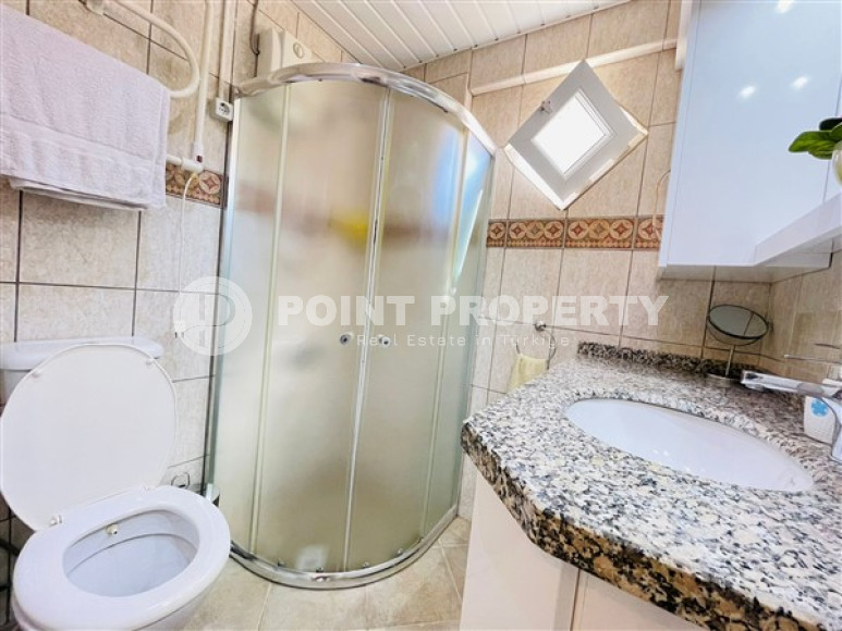 Furnished apartment 1+1, 70m², in a complex with a swimming pool 100m from the sea in Oba, Alanya.-id-2417-photo-6