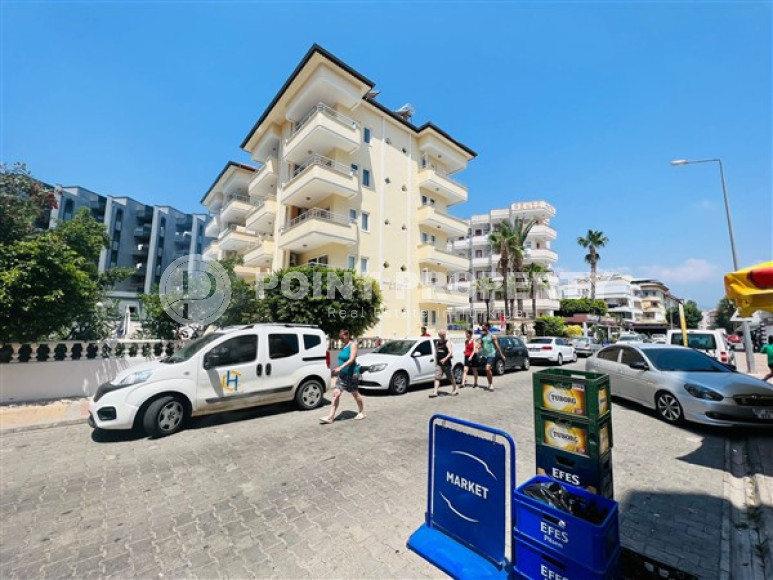 Furnished apartment 1+1, 70m², in a complex with a swimming pool 100m from the sea in Oba, Alanya.-id-2417-photo-17