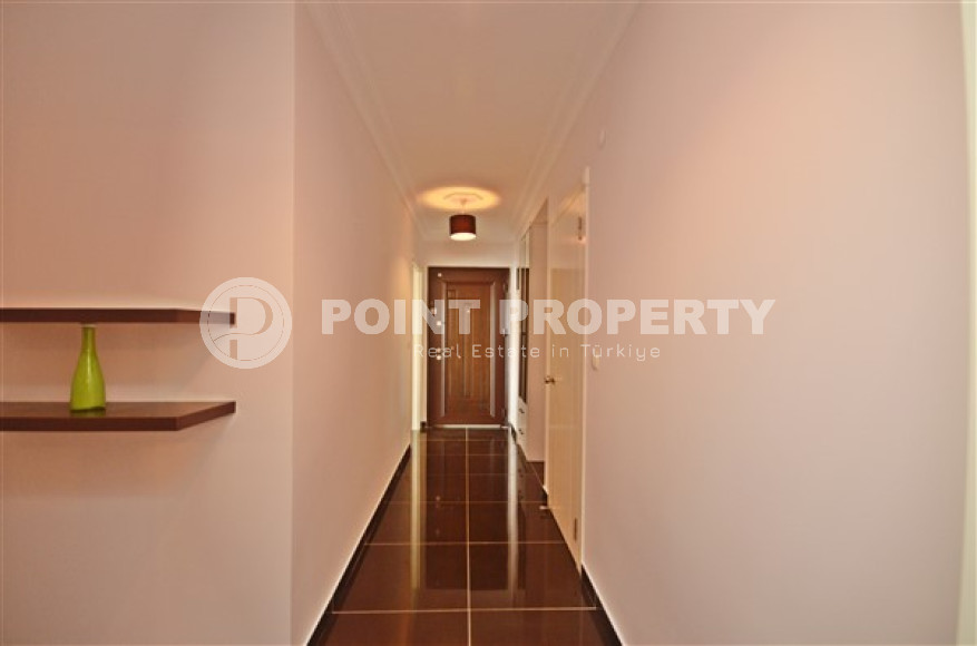 Апартаменты с двумя спальнями, 110м², в 200м от моря в элитном районе Каргыджак, Алания-id-2434-фото-16