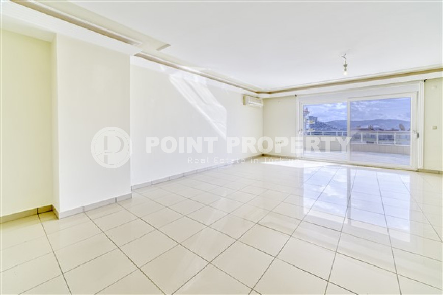 Просторный пентхаус 4+1 с личной сауной, 268 м², в 1200 м от моря в Махмутларе, Аланья-id-2439-фото-9