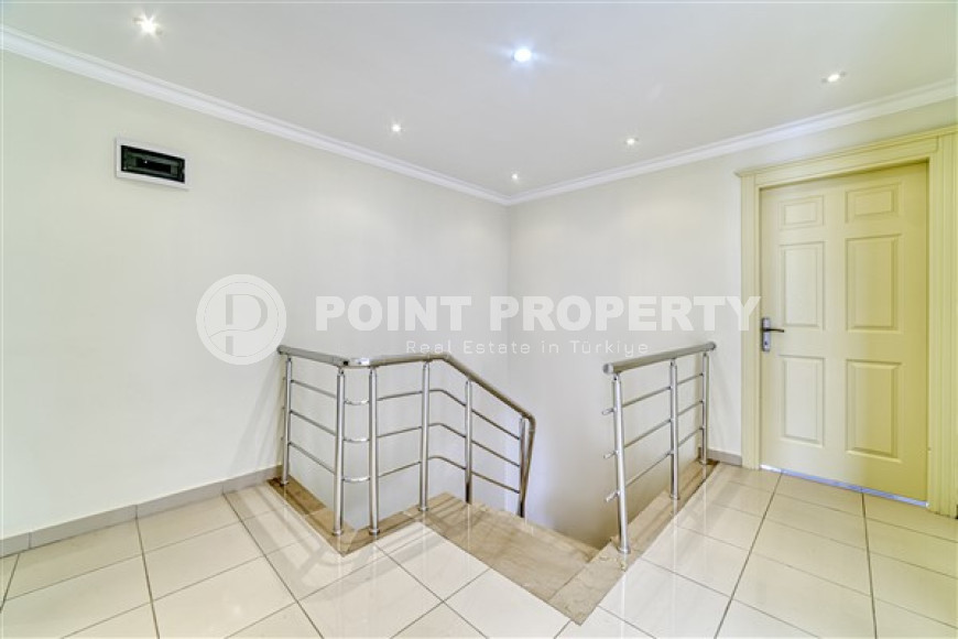 Просторный пентхаус 4+1 с личной сауной, 268 м², в 1200 м от моря в Махмутларе, Аланья-id-2439-фото-14