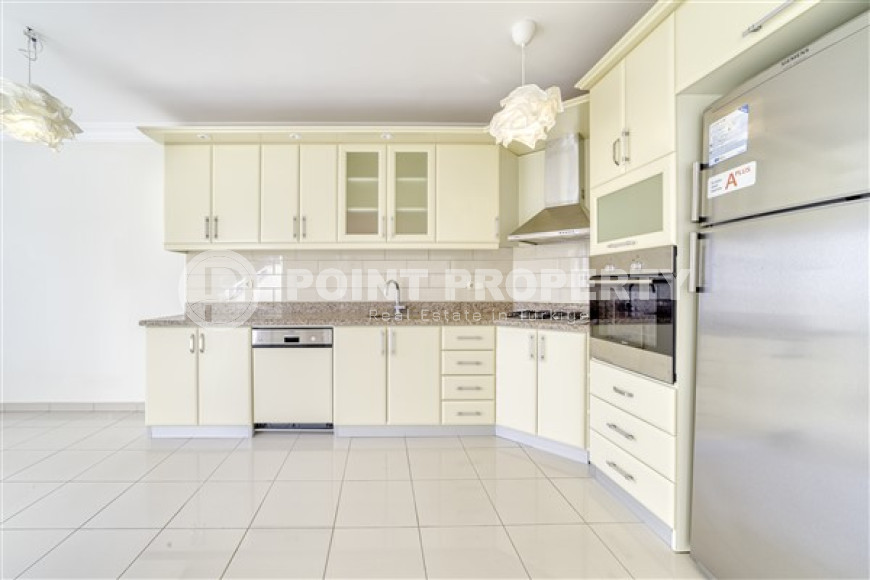 Просторный пентхаус 4+1 с личной сауной, 268 м², в 1200 м от моря в Махмутларе, Аланья-id-2439-фото-17