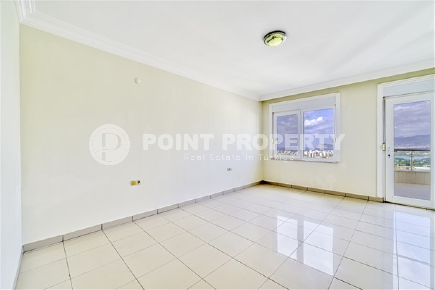 Просторный пентхаус 4+1 с личной сауной, 268 м², в 1200 м от моря в Махмутларе, Аланья-id-2439-фото-18