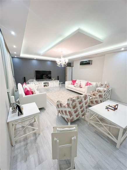 Трёхкомнатные апартаменты с отдельной кухней, 180 м², в современном комплексе с инфраструктурой в Джикджилли, Аланья-id-2440-фото-3