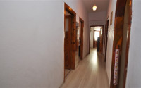 Apartment in a Turkish house with three bedrooms in the center of Alanya-id-2442-photo-14