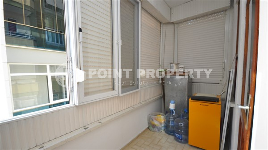 Apartment in a Turkish house with three bedrooms in the center of Alanya-id-2442-photo-17