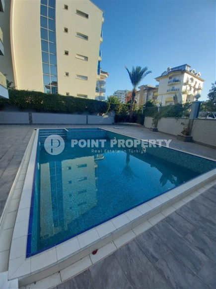 Ready to move in, one bedroom apartment, 60m², 150m from the sea in Alanya - Oba-id-2446-photo-20