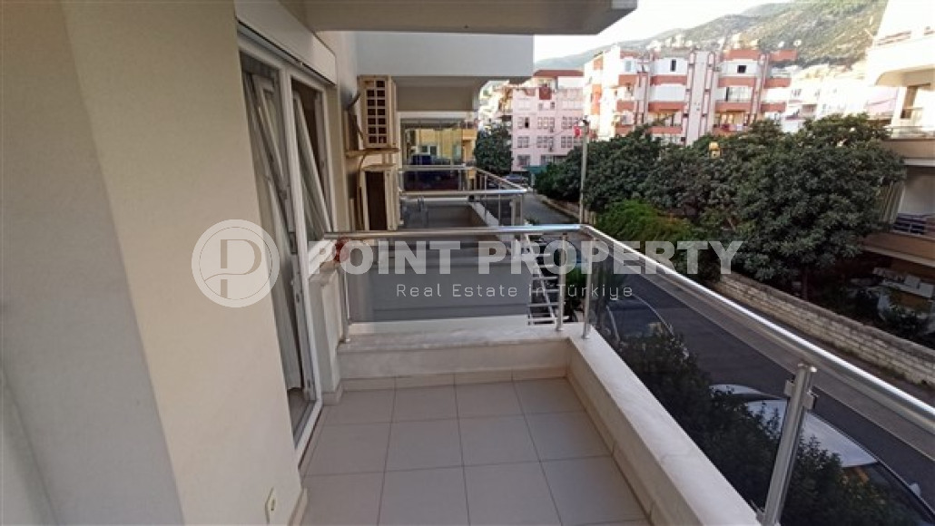 Уютная квартира с одной спальней, 70м², в комплексе с бассейном в 200м от пляжа Клеопатры-id-2451-фото-8