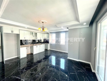 Apartment 2+1, 115 sq. m, newly renovated 850 m from the sea, Alanya Center-id-2457-photo-4