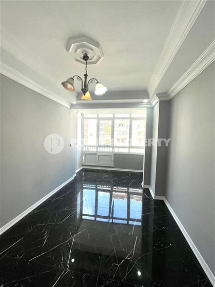 Apartment 2+1, 115 sq. m, newly renovated 850 m from the sea, Alanya Center-id-2457-photo-5