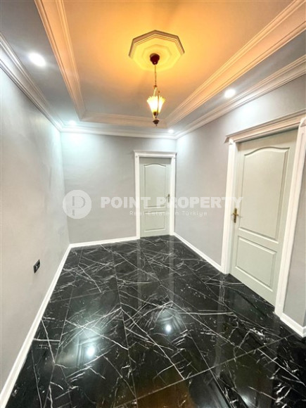 Apartment 2+1, 115 sq. m, newly renovated 850 m from the sea, Alanya Center-id-2457-photo-9