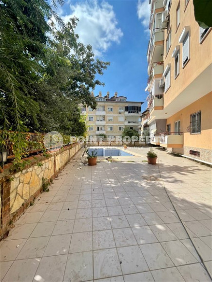 Apartment 2+1, 115 sq. m, newly renovated 850 m from the sea, Alanya Center-id-2457-photo-16