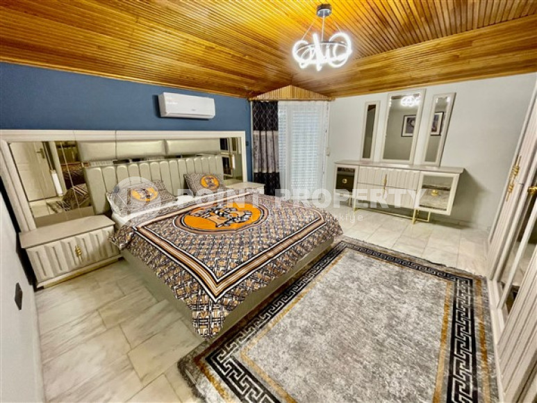 Пятикомнатная квартира 4+1 220м2 в популярном районе Алании Оба-id-2460-фото-6