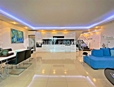 Furnished penthouse 4+1, 220 m², in a premium complex in Oba, Alanya, 700 meters from the sea-id-2463-photo-3