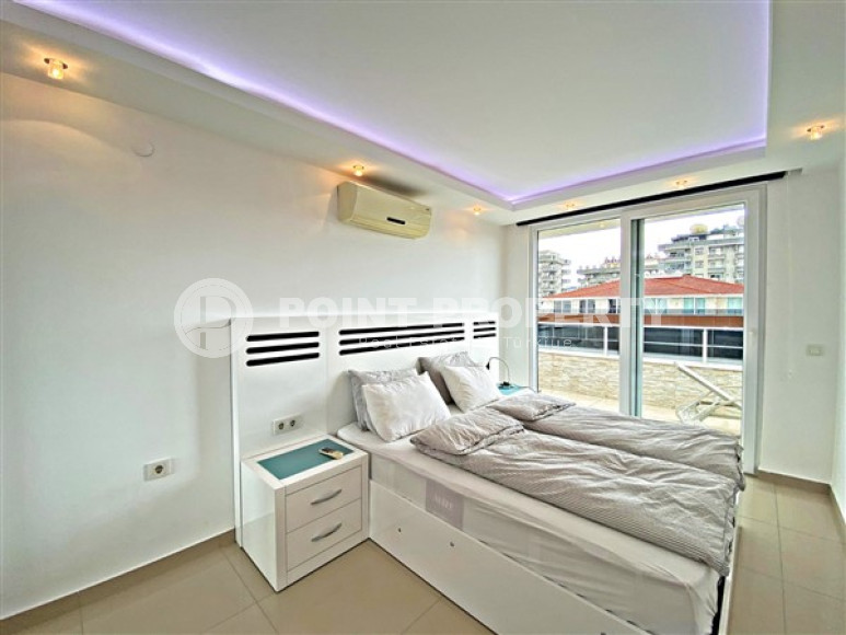 Furnished penthouse 4+1, 220 m², in a premium complex in Oba, Alanya, 700 meters from the sea-id-2463-photo-22