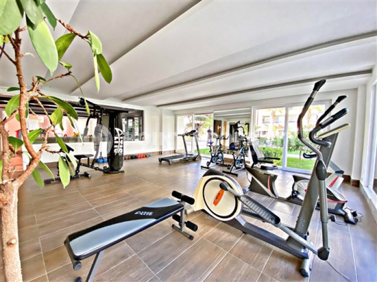 Furnished penthouse 4+1, 220 m², in a premium complex in Oba, Alanya, 700 meters from the sea-id-2463-photo-39