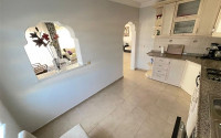 Cozy four-room penthouse, 150 m², with separate kitchen, in the center of Alanya, 250 meters from the sea-id-2464-photo-8