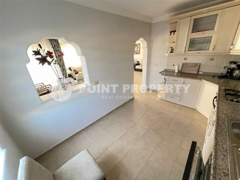 Cozy four-room penthouse, 150 m², with separate kitchen, in the center of Alanya, 250 meters from the sea-id-2464-photo-8