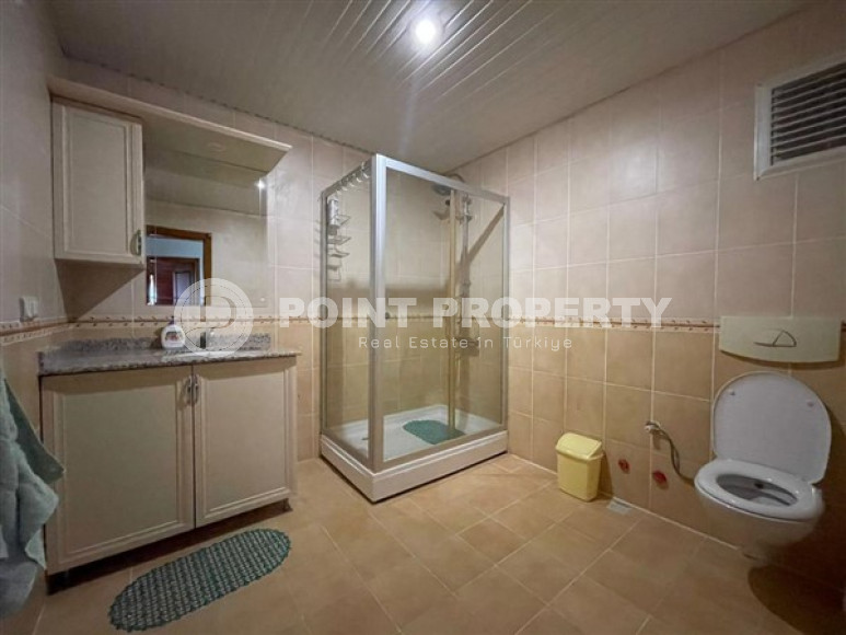 Cozy four-room penthouse, 150 m², with separate kitchen, in the center of Alanya, 250 meters from the sea-id-2464-photo-10