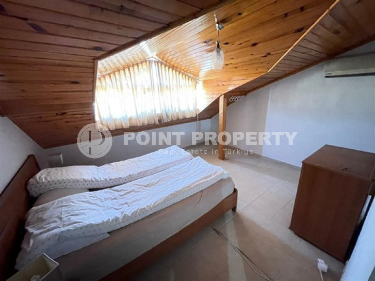 Cozy four-room penthouse, 150 m², with separate kitchen, in the center of Alanya, 250 meters from the sea-id-2464-photo-15