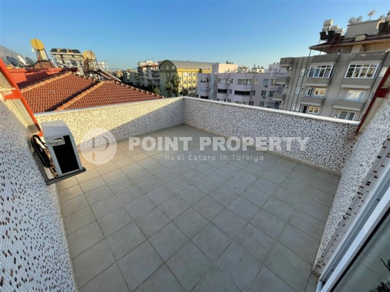 Cozy four-room penthouse, 150 m², with separate kitchen, in the center of Alanya, 250 meters from the sea-id-2464-photo-20