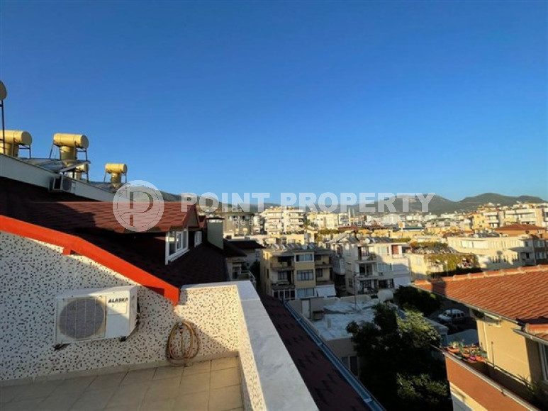 Cozy four-room penthouse, 150 m², with separate kitchen, in the center of Alanya, 250 meters from the sea-id-2464-photo-22