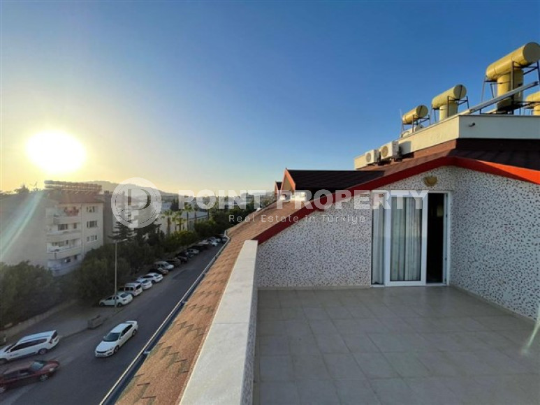 Cozy four-room penthouse, 150 m², with separate kitchen, in the center of Alanya, 250 meters from the sea-id-2464-photo-23