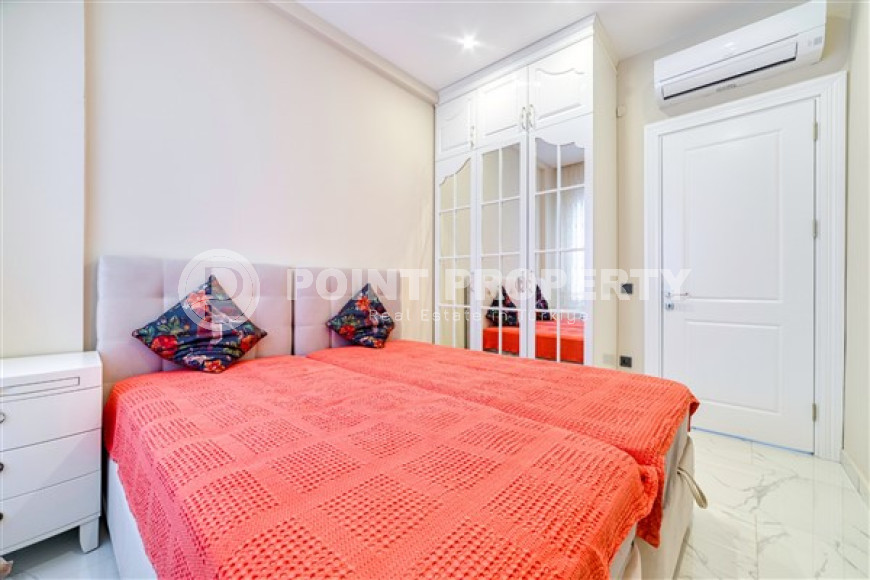 New three-room apartment, 95m², in an elite complex on the seafront in Oba, Alanya-id-2465-photo-12