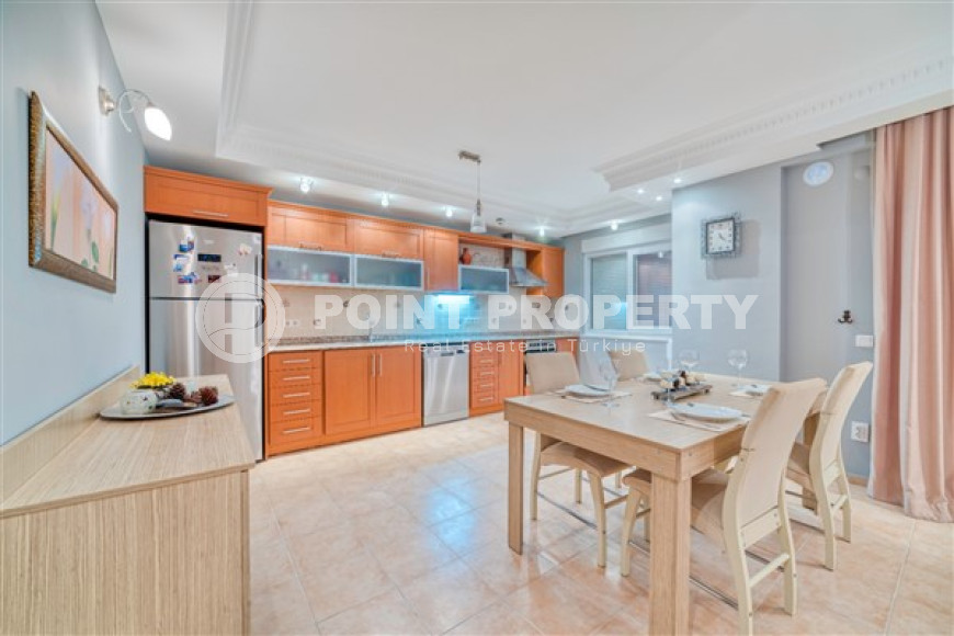 Готовый к проживанию, пентхаус с четырьмя спальнями, 240м², в 600м от моря в районе Оба, Алания-id-2467-фото-7