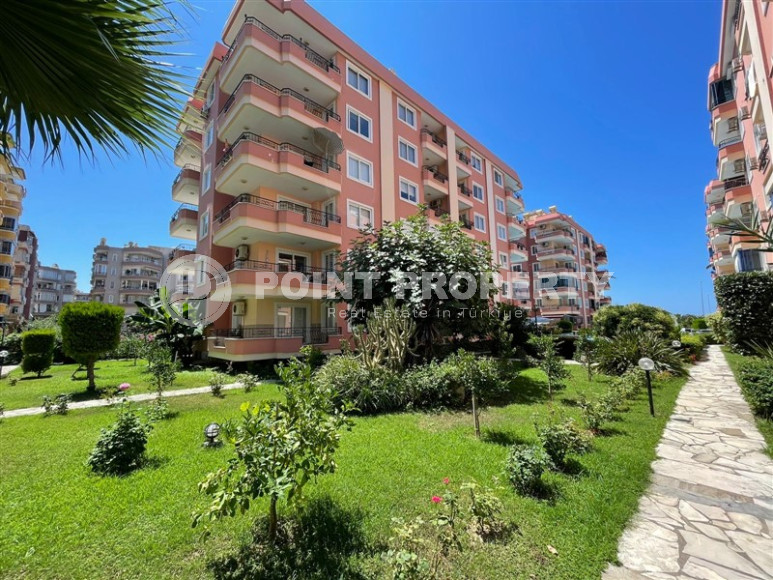 Apartment 2+1 in a complex on the first coastline in Mahmutlar, 125m2-id-1212-photo-16