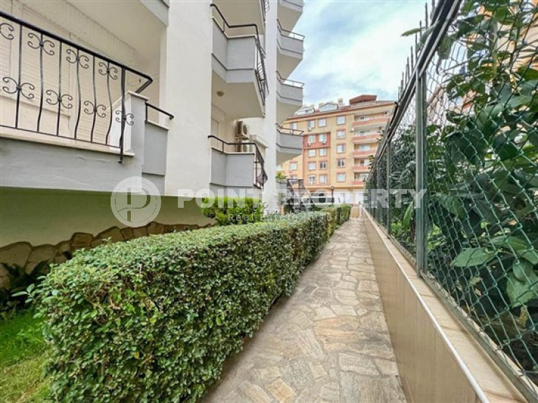 Cozy apartment 2+1, 100m², in a complex with a swimming pool, ready to move in, in the Oba area, Alanya-id-2469-photo-25