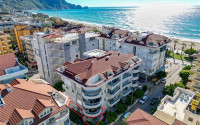 Furnished two-bedroom apartment, 140m², in the center of Alanya, on the first coastline-id-2470-photo-1