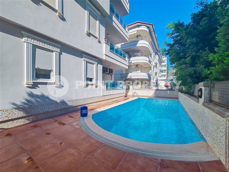 Furnished two-bedroom apartment, 140m², in the center of Alanya, on the first coastline-id-2470-photo-5