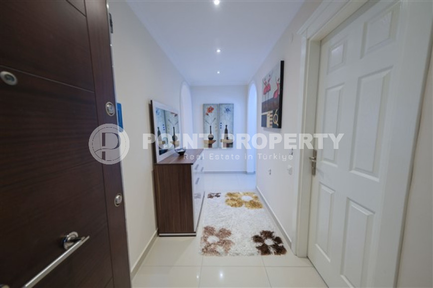 Furnished two-bedroom apartment, 140m², in the center of Alanya, on the first coastline-id-2470-photo-21