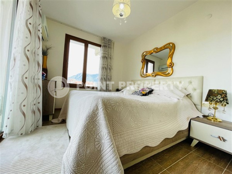 Просторный меблированный дуплекс-пентхаус, 230м², с пятью спальнями в 800м от моря в районе Оба.-id-2471-фото-8