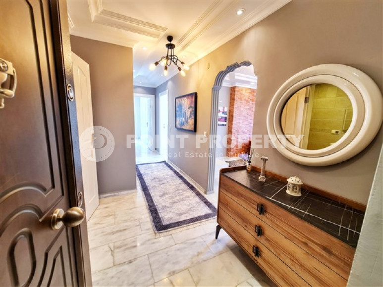 Elegant two bedroom apartment, 120m², in a complex with a swimming pool in Mahmutlar, 300m from the sea-id-2480-photo-5