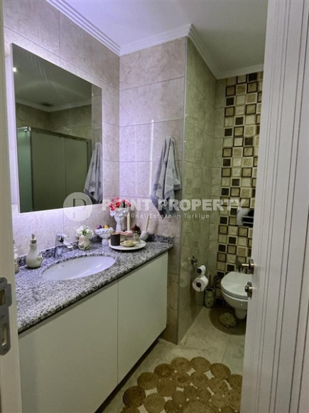 Luxurious apartment 3+1, 150m², in a comfortable complex in Oba, Alanya-id-2483-photo-8