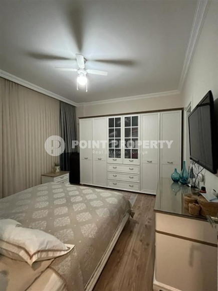 Luxurious apartment 3+1, 150m², in a comfortable complex in Oba, Alanya-id-2483-photo-14