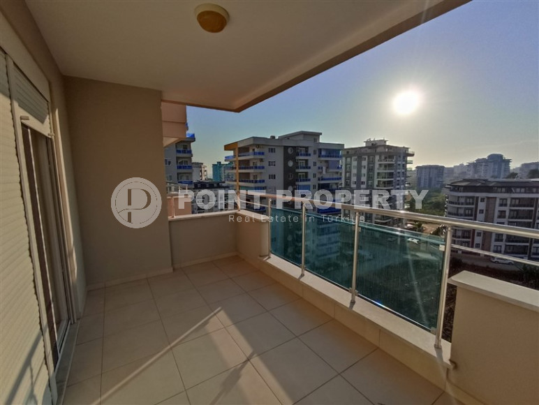 Трехкомнатная квартира планировки 2+1, 120 м2 в Алании в Махмутлар. Всего 400 м до моря. Заезжай и живи.-id-1214-фото-5