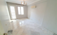 Apartment 2+1 with two balconies at an affordable price, 700 m from the sea, Alanya Center-id-2489-photo-4