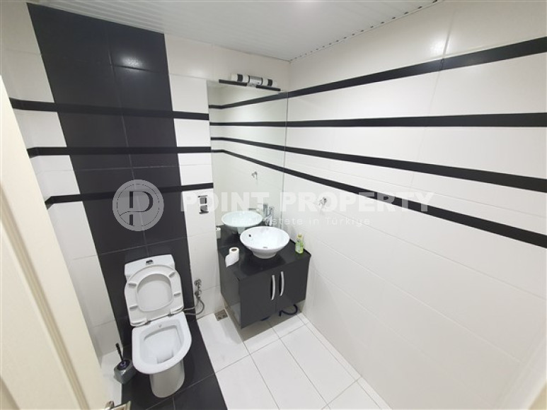 Apartment 2+1 with two balconies at an affordable price, 700 m from the sea, Alanya Center-id-2489-photo-10