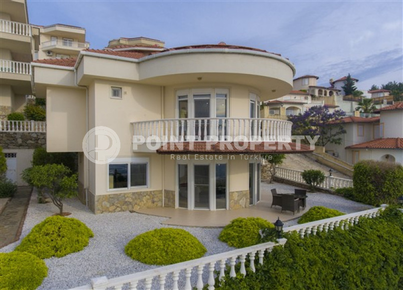 Cozy villa 3+1, 200m². with panoramic views in the area of Alanya - Kargicak, 2000m from the sea-id-2496-photo-16