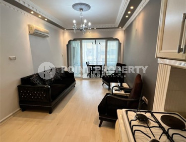 One-room apartment, 65m², in good repair, with furniture and appliances, 300m from the sea, Mahmutlar-id-2497-photo-1