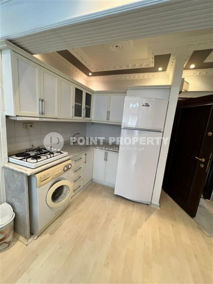 One-room apartment, 65m², in good repair, with furniture and appliances, 300m from the sea, Mahmutlar-id-2497-photo-3