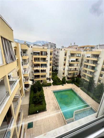 One-room apartment, 65m², in good repair, with furniture and appliances, 300m from the sea, Mahmutlar-id-2497-photo-13