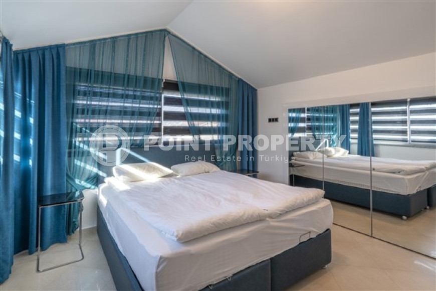 Видовой комфортабельный пентхаус 4+1, 240м², на первой береговой линии в районе Алании - Оба.-id-2499-фото-17