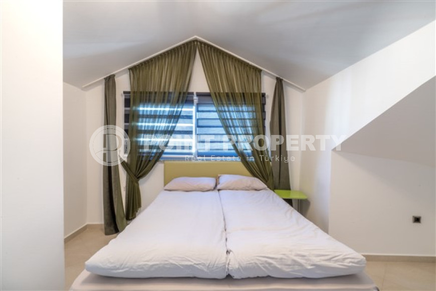 Видовой комфортабельный пентхаус 4+1, 240м², на первой береговой линии в районе Алании - Оба.-id-2499-фото-19