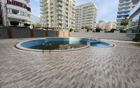 Two bedroom apartment, 100m², 350m from the sea in the western part of Mahmutlar, Alanya-id-2500-photo-2