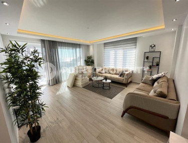 Elegant three-room apartment, 130m², with sea views in Avsallar, Alanya, 800m from the beach-id-2501-photo-1